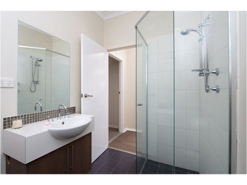 2/11 Torrens Avenue, Klemzig SA 5087
