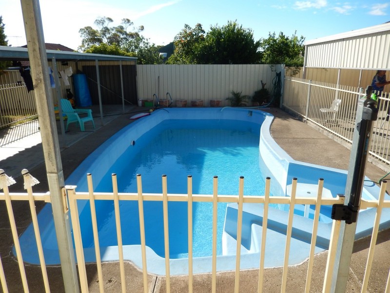 11 Goodall Road, Para Hills SA 5096