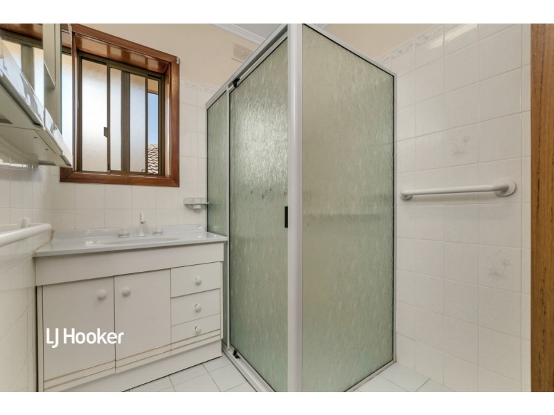 32 Bunburra Street, Para Hills West SA 5096