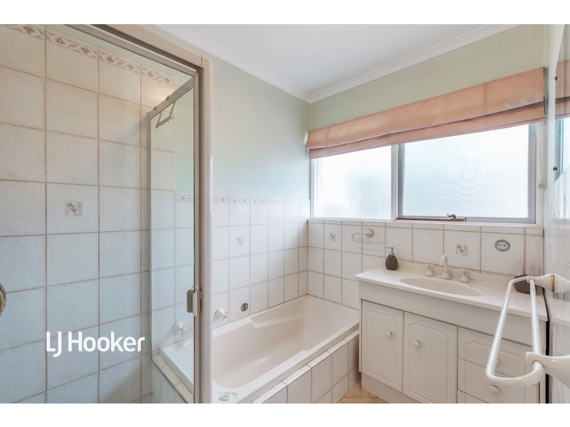 4 Meadowvale Road, Athelstone SA 5076