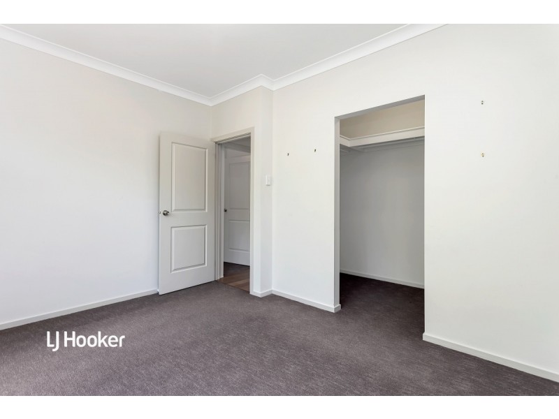 25 Britten Crescent, Modbury SA 5092