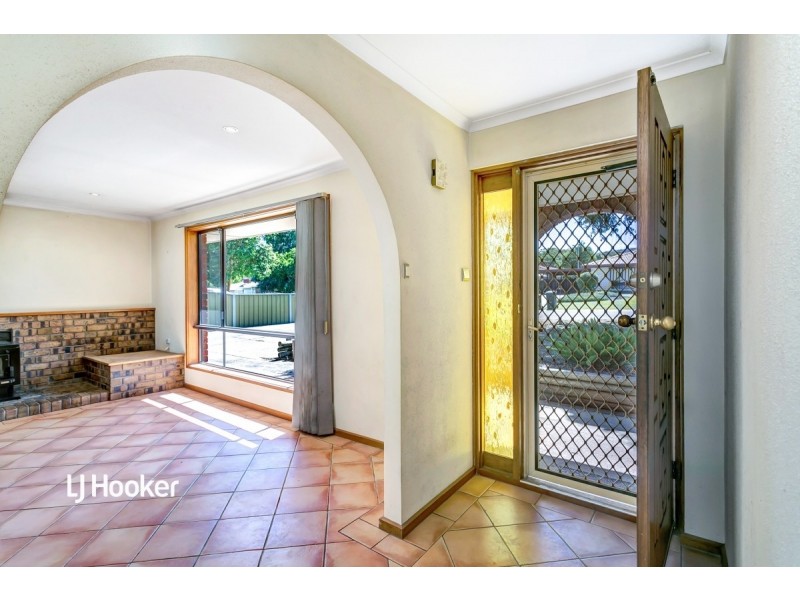 14 Cadbury Street, St Agnes SA 5097