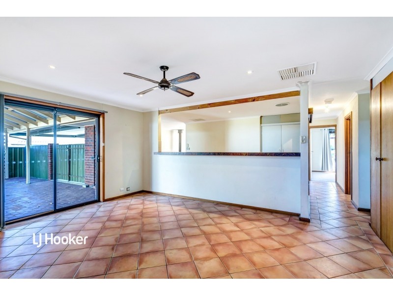 14 Cadbury Street, St Agnes SA 5097