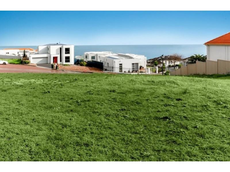 2 Ashcroft Court, Hallett Cove SA 5158