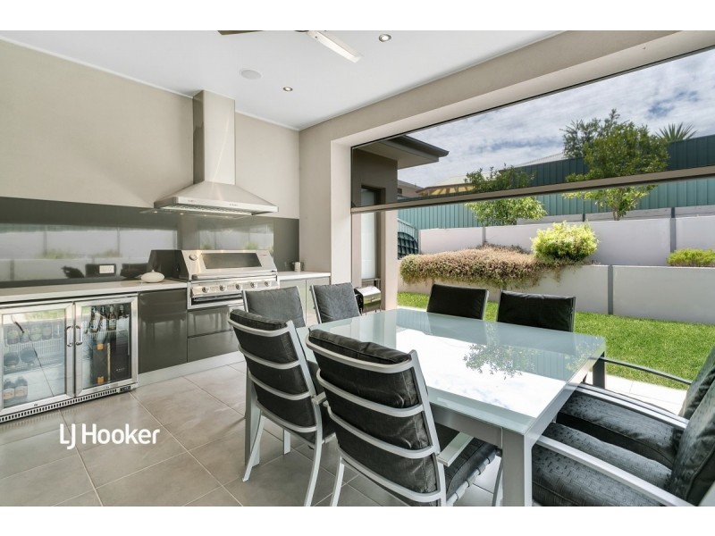 1 Guesthouse Court, Walkley Heights SA 5098