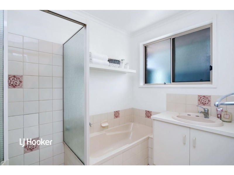 1/1 Whiting Road, St Agnes SA 5097