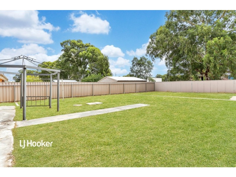 24 Glenere Drive, Modbury SA 5092