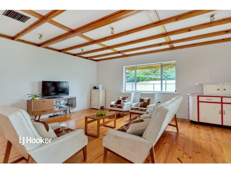 25 Launceston Avenue, Banksia Park SA 5091