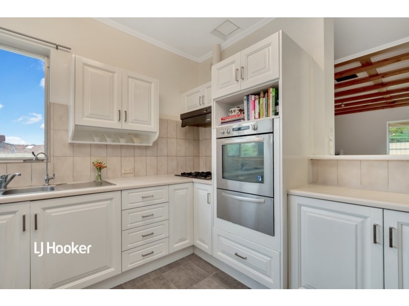 25 Launceston Avenue, Banksia Park SA 5091