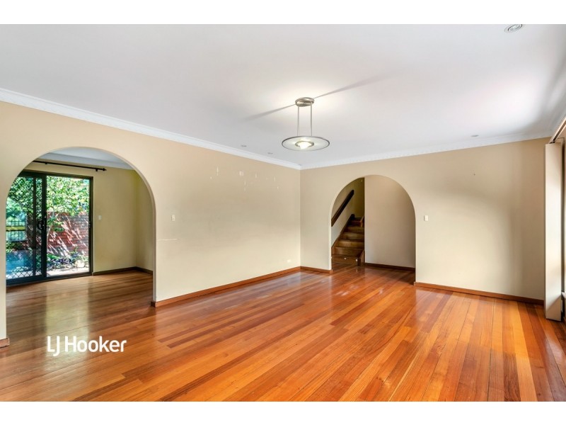 15 Deering Crescent, Banksia Park SA 5091