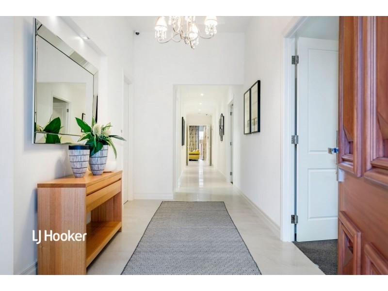 26 Charlbury Road, Medindie Gardens SA 5081