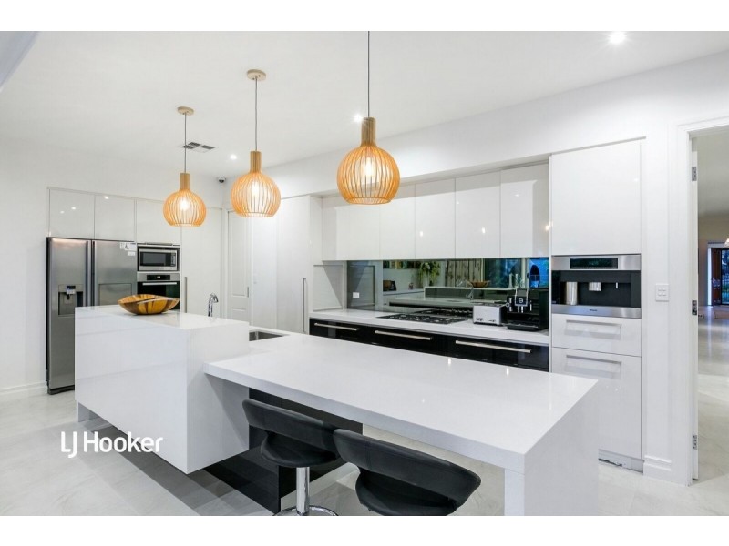 26 Charlbury Road, Medindie Gardens SA 5081