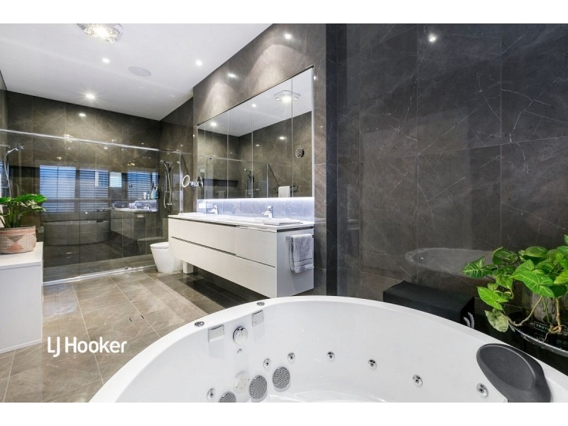 26 Charlbury Road, Medindie Gardens SA 5081