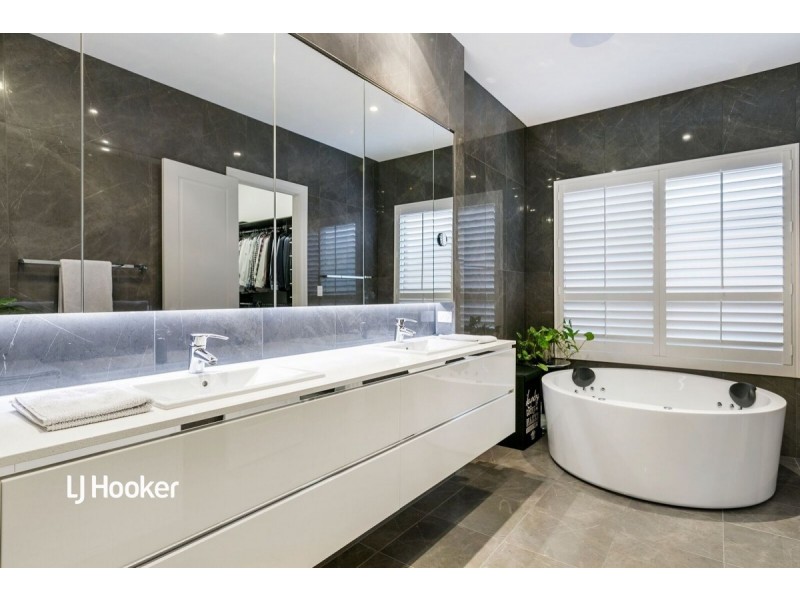 26 Charlbury Road, Medindie Gardens SA 5081