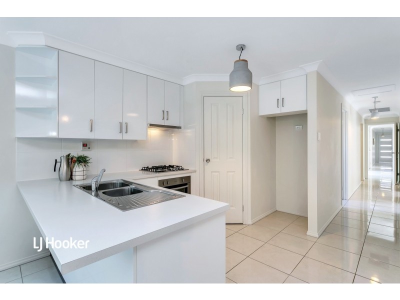 15 Stuart Street, Hillcrest SA 5086