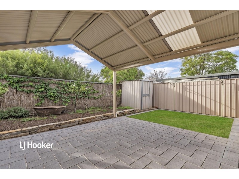 18 Greys Court, Oakden SA 5086