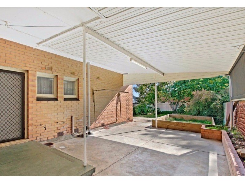 10 Malbaru Avenue, Ingle Farm SA 5098