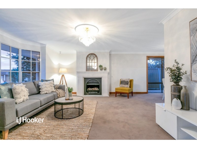 51 Pantowora Drive, Hope Valley SA 5090