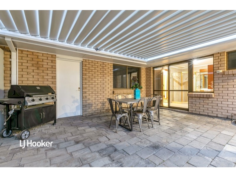 51 Pantowora Drive, Hope Valley SA 5090