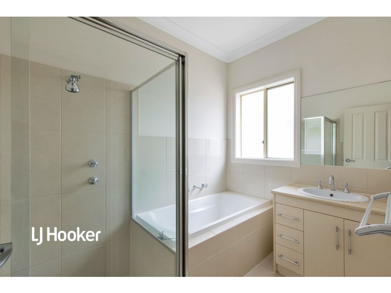 16 Vasey Street, Greenacres SA 5086