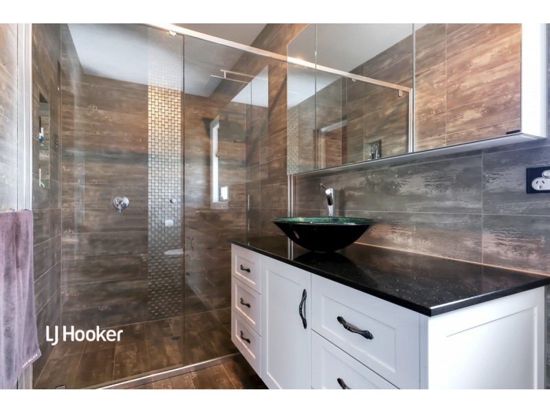 12 Quebec Drive, Modbury Heights SA 5092