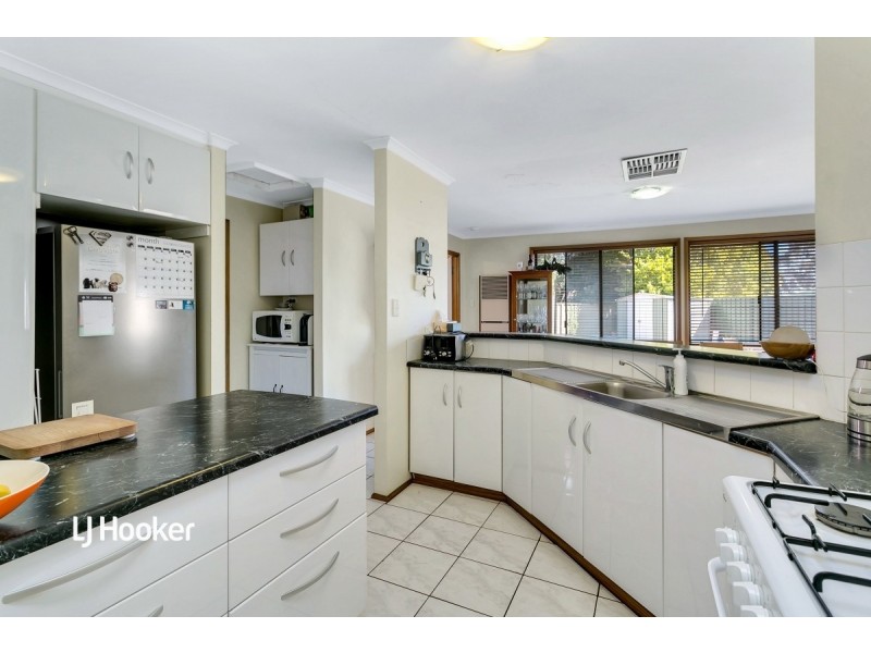 24 Trevalsa Court, Salisbury Heights SA 5109