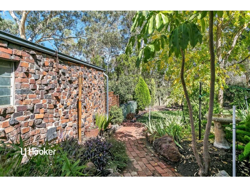 17 Sandalwood Drive, St Agnes SA 5097