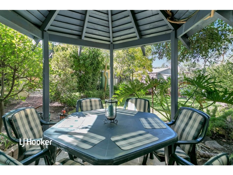 17 Sandalwood Drive, St Agnes SA 5097