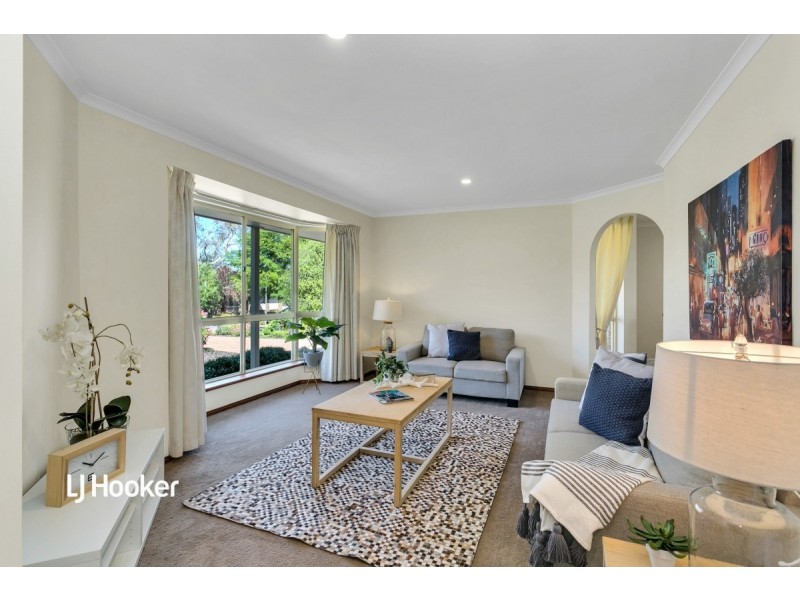 11 Glenbrae Close, Wynn Vale SA 5127