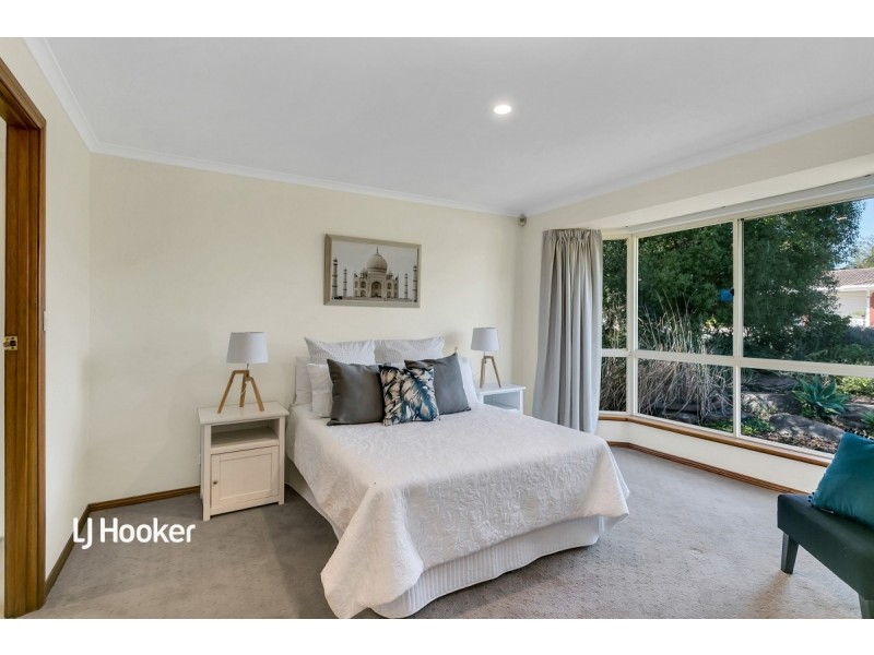 11 Glenbrae Close, Wynn Vale SA 5127