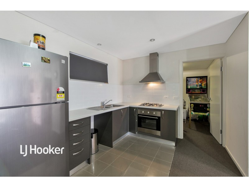 2/32-36 Riverside Street, Mawson Lakes SA 5095