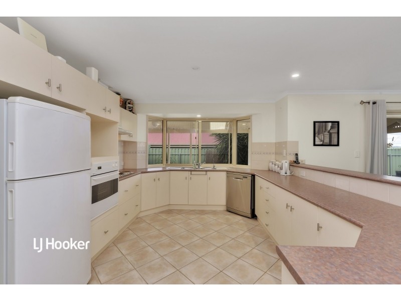 6 Avenger Place, Walkley Heights SA 5098