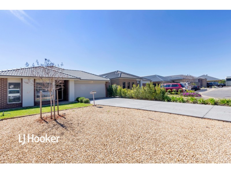 1 Howegate Lane, Blakeview SA 5114
