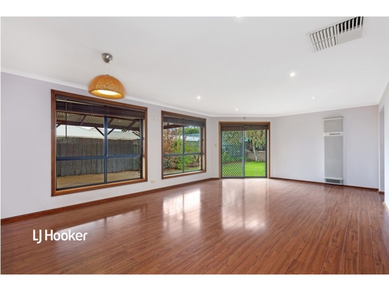 21 Farmhouse Avenue, Walkley Heights SA 5098