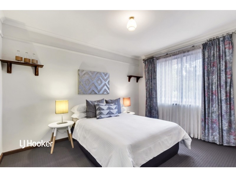 15 Gaylard Crescent, Redwood Park SA 5097