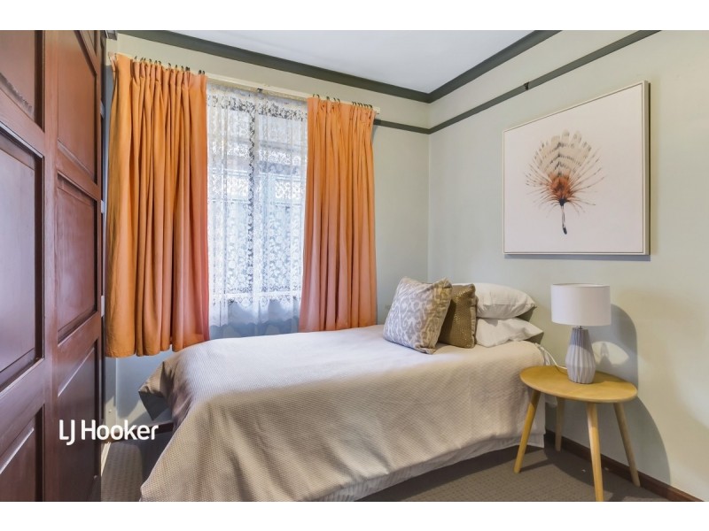 15 Gaylard Crescent, Redwood Park SA 5097