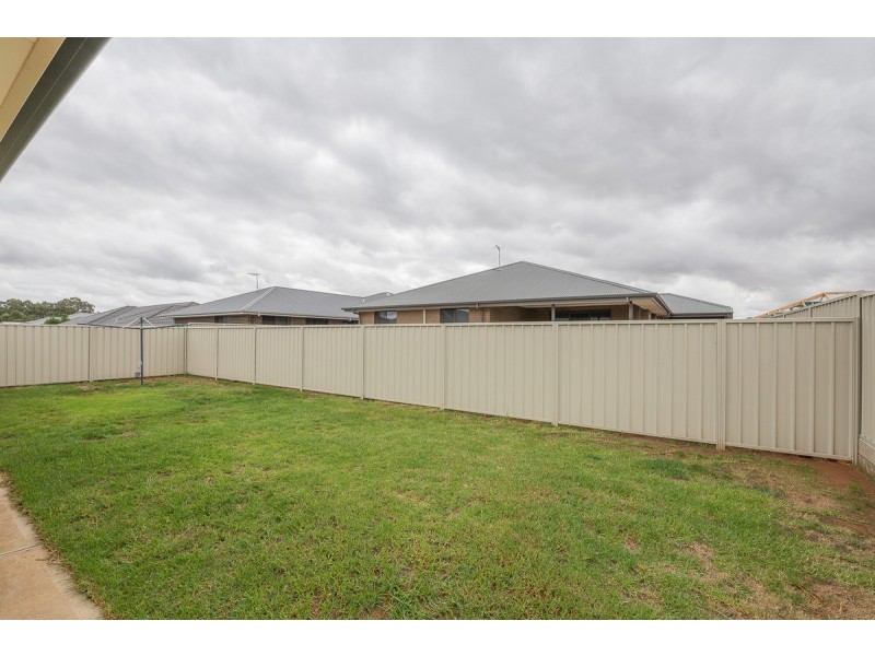 21 Ascot Avenue, Munno Para West SA 5115