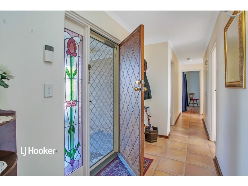 10 Crozier Avenue, Modbury SA 5092