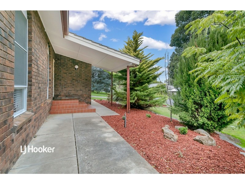 25 Crissoula Avenue, Hope Valley SA 5090