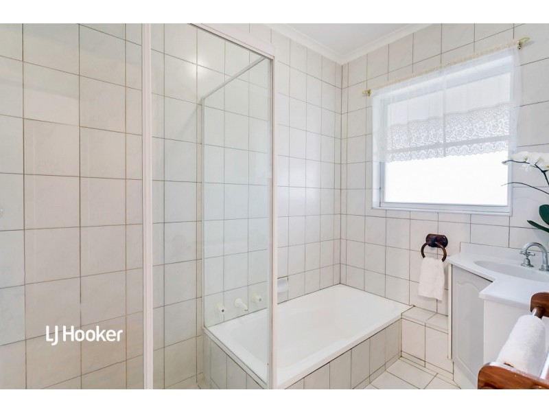 25 Crissoula Avenue, Hope Valley SA 5090