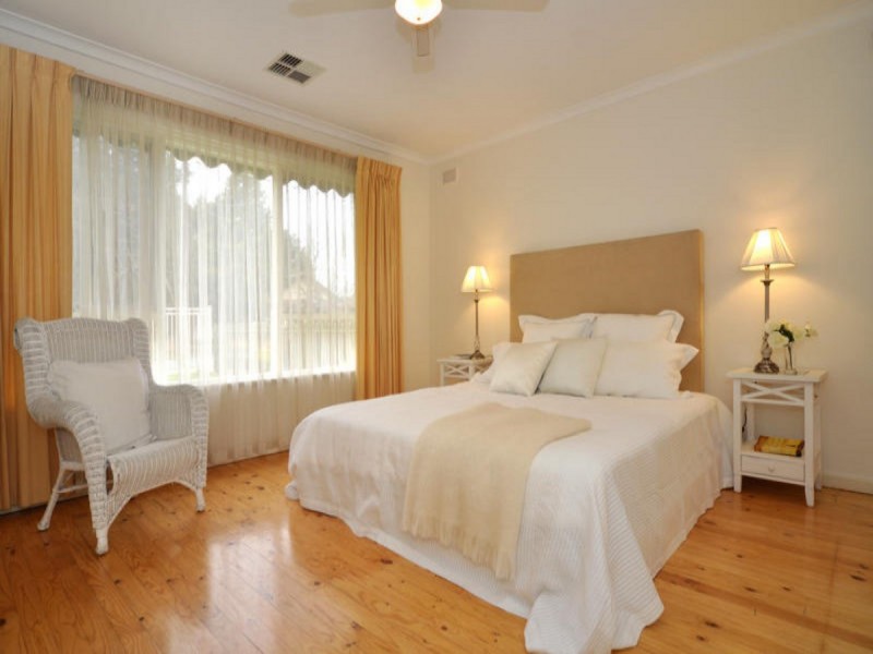 12 Washington Street, Vale Park SA 5081