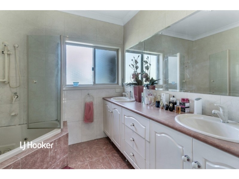 31 Yarcowie Avenue, Ingle Farm SA 5098