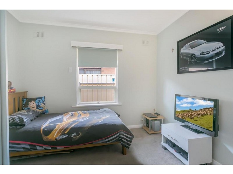 4 Burnie Avenue, Campbelltown SA 5074