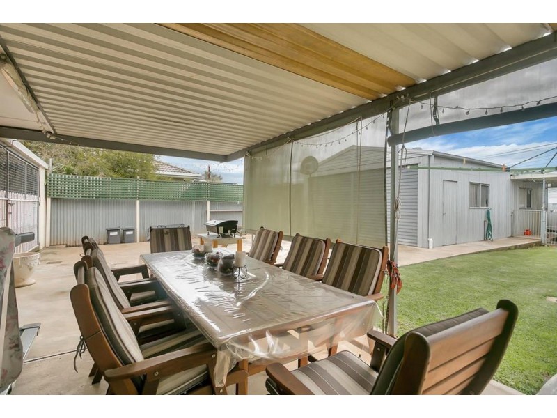 4 Burnie Avenue, Campbelltown SA 5074