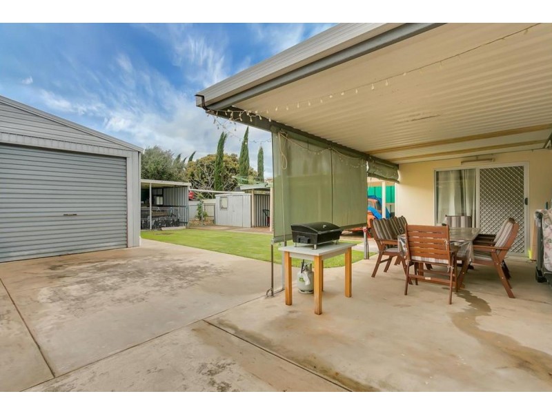 4 Burnie Avenue, Campbelltown SA 5074