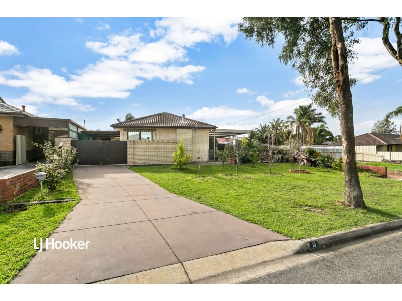 16 Sturt Road, Valley View SA 5093