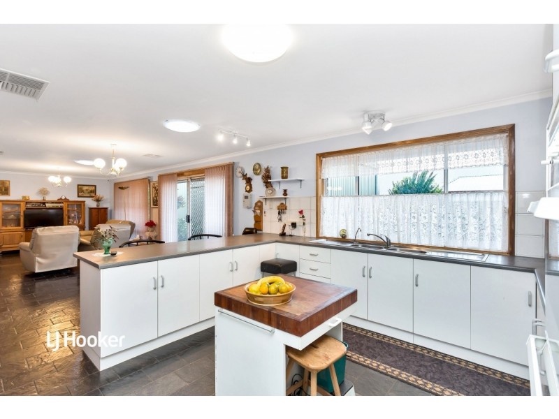 6 Italia Street, Hope Valley SA 5090