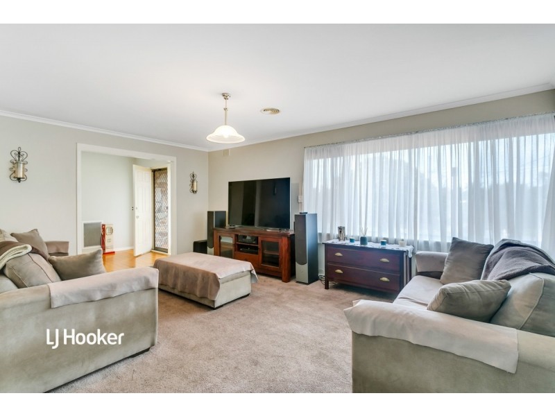 6 Gage Court, Para Vista SA 5093