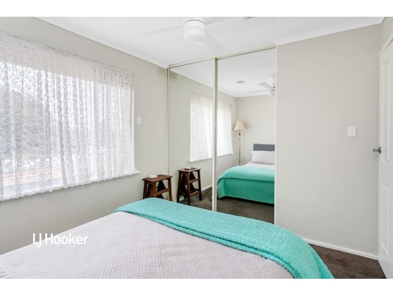 6 Gage Court, Para Vista SA 5093