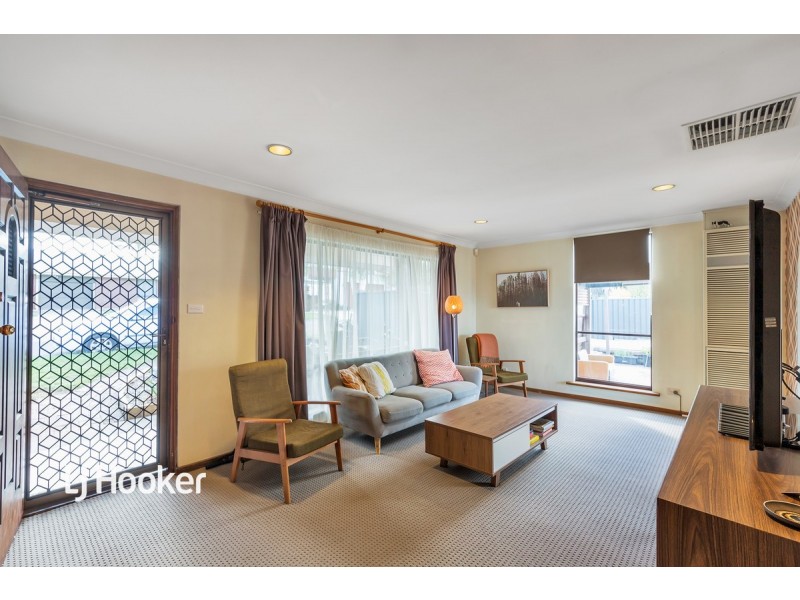 8 Tulip Street, Ridgehaven SA 5097